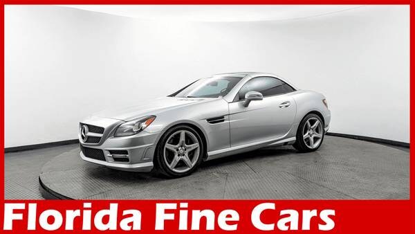 Mercedes-Benz SLK-Class with VIN: WDDPK5HA4FF100200