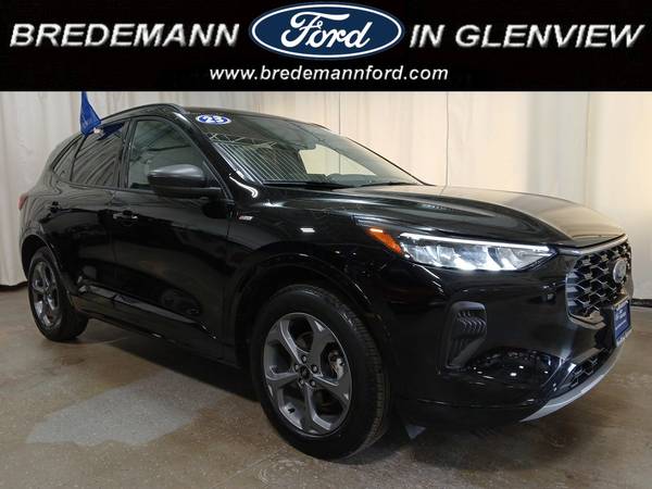 Ford Escape with VIN: 1FMCU9MN3PUA61823