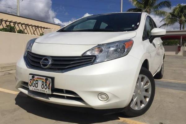 2015 Nissan Versa Note 1.6 SV Hatchback