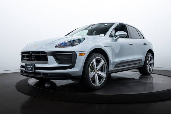 Porsche Macan with VIN: WP1AA2A59SLB01853