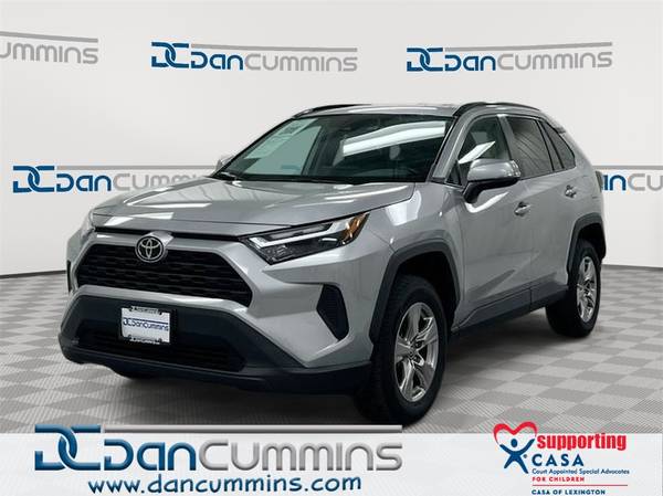 Toyota RAV4 with VIN: 2T3P1RFV7NW290923