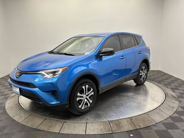 Toyota RAV4 with VIN: JTMBFREV7JD249843