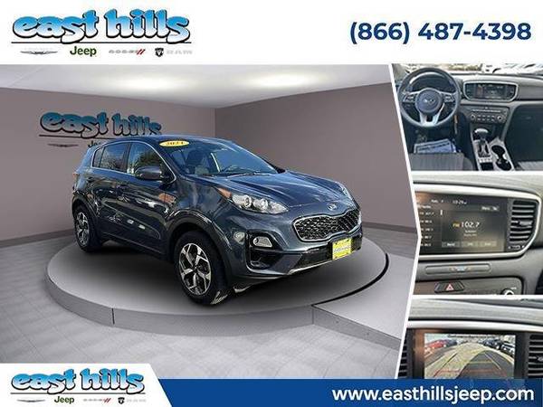 Kia Sportage with VIN: KNDPMCAC0M7902447