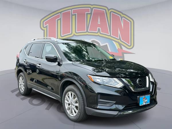 Nissan Rogue with VIN: KNMAT2MV7JP595158