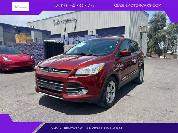 Ford Escape with VIN: 1FMCU0G7XFUC43476