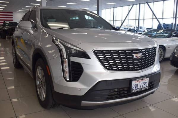 2020 Cadillac XT4 Premium Luxury