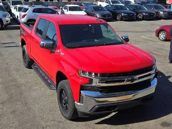 Chevrolet Silverado 1500 with VIN: 3GCUYDED5KG128469