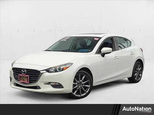Mazda 3 with VIN: 3MZBN1L35JM189617