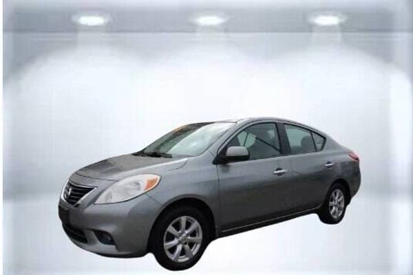 2013 Nissan Versa 1.6 SL