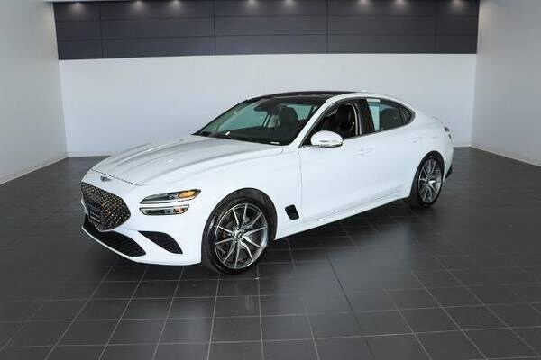 Genesis G70 with VIN: KMTG34TA0NU102482