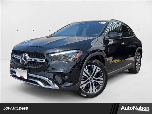 Mercedes-Benz GLA-Class with VIN: W1N4N4GB3SJ695517