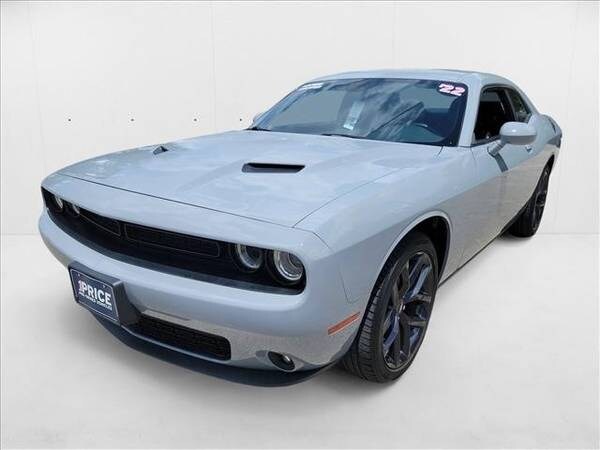 Dodge Challenger with VIN: 2C3CDZAG1NH211846