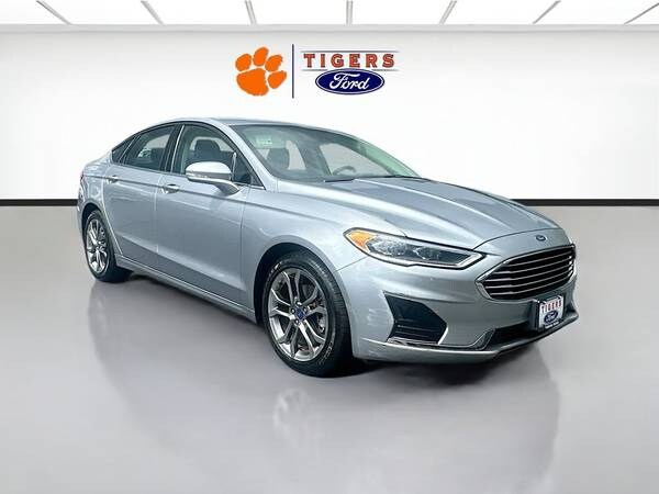 Ford Fusion with VIN: 3FA6P0CD9LR196616