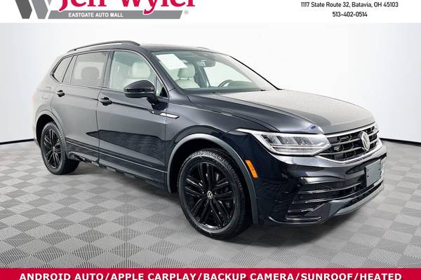 2022 Volkswagen Tiguan SE R-Line Black