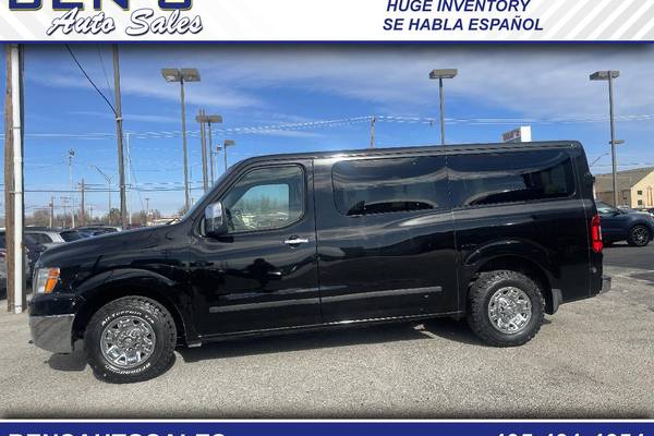 2016 Nissan NV Passenger 3500 SL