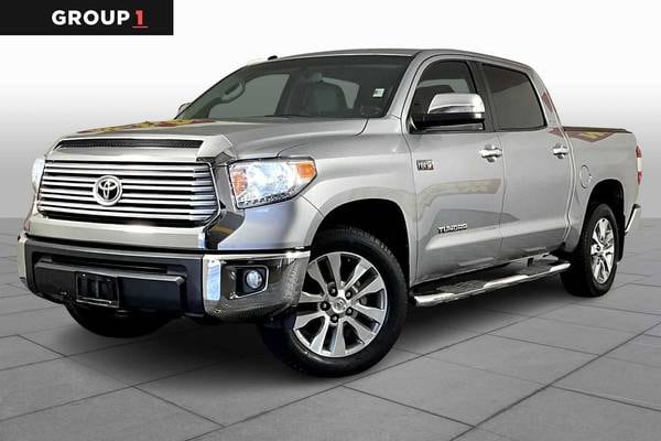 2017 Toyota Tundra Limited FFV  CrewMax Cab