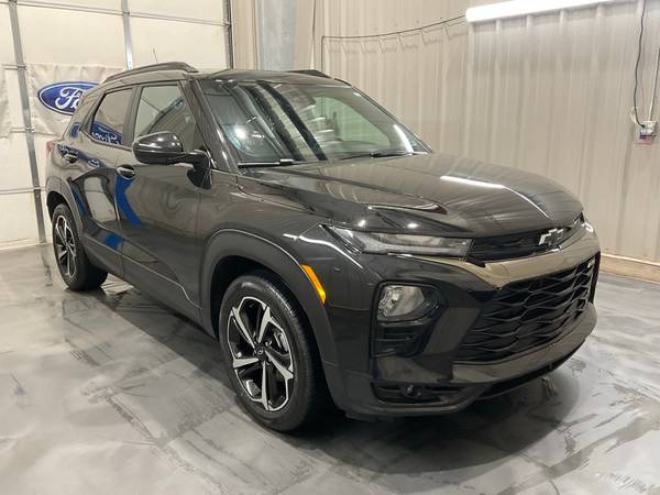 Chevrolet Trailblazer with VIN: KL79MTSL2PB146304