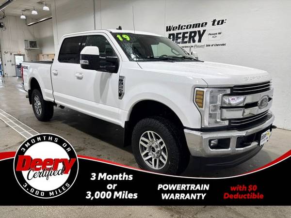 Ford F-250 Super Duty with VIN: 1FT7W2B61KEE61045