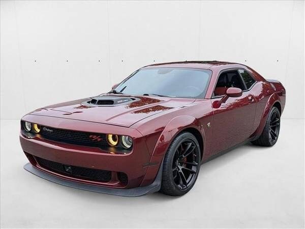 Dodge Challenger with VIN: 2C3CDZFJ4MH601438