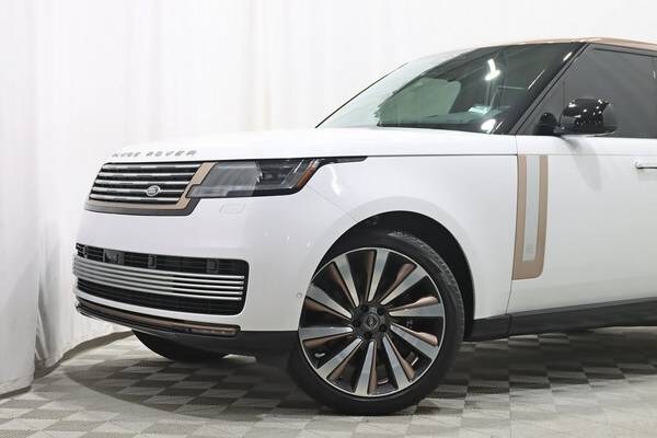 Land Rover Range Rover with VIN: SALKZ9F92RA092253
