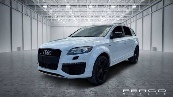 Audi Q7 with VIN: WA1DGAFE2FD032191