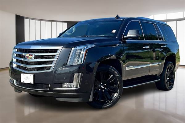 Cadillac Escalade with VIN: 1GYS3BKJ4KR395083