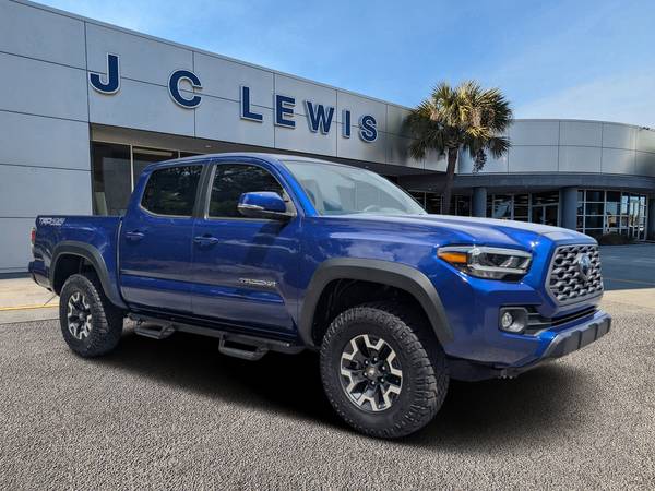 Toyota Tacoma with VIN: 3TMCZ5AN5PM572327