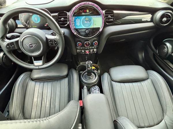 MINI Hardtop 2 Door with VIN: WMW53DH01P2S92164