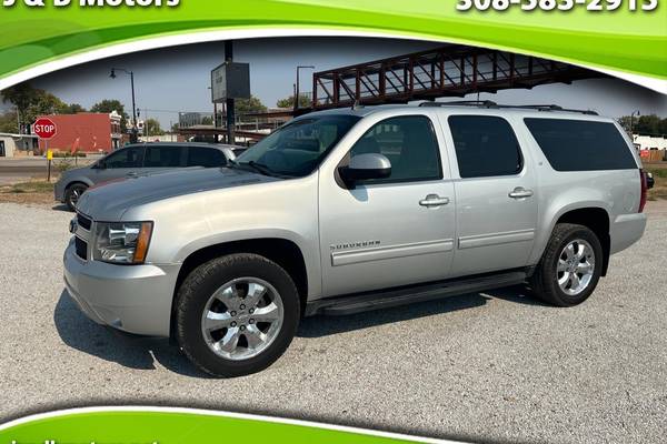 2012 Chevrolet Suburban LT 1500