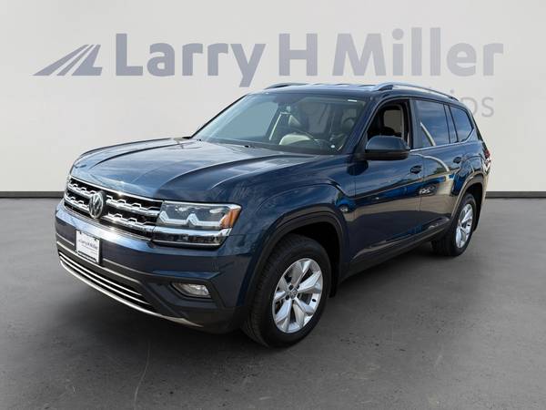 Volkswagen Atlas with VIN: 1V2DR2CA9KC553561