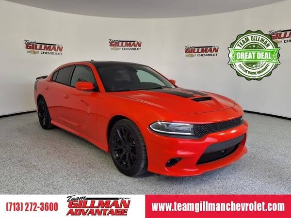 Dodge Charger with VIN: 2C3CDXCT1JH197715