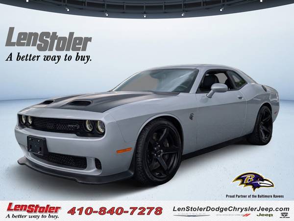 Dodge Challenger with VIN: 2C3CDZL93MH567406
