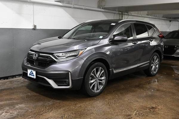 Honda CR-V with VIN: 2HKRW2H90NH641387