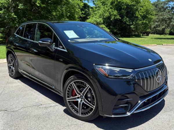 Mercedes-Benz EQE SUV with VIN: 4JGGM5DB1RA015735