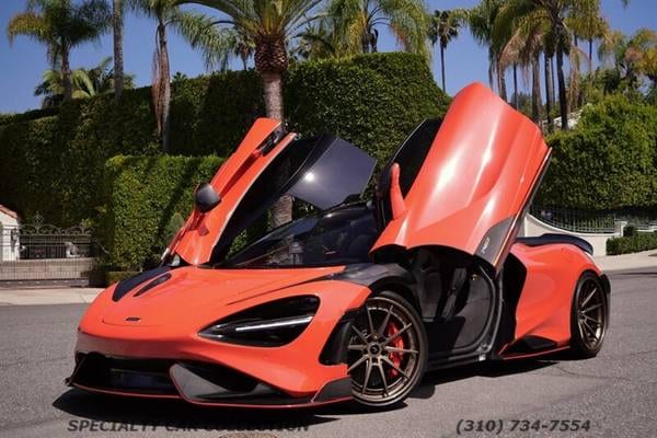 2021 McLaren 765LT Base Coupe