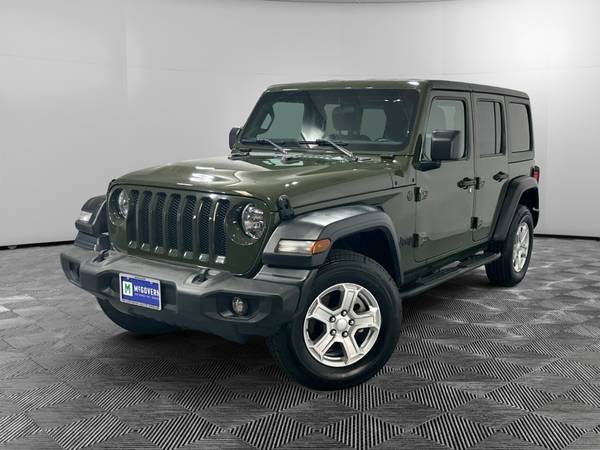 Jeep Wrangler with VIN: 1C4HJXDG1NW158514
