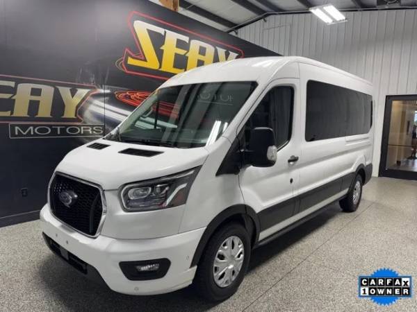 Ford Transit Passenger Van with VIN: 1FBAX2C8XPKA27531