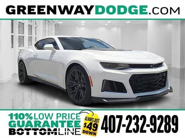 Chevrolet Camaro with VIN: 1G1FK1R68H0187624