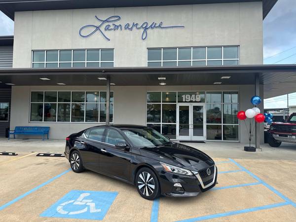 Nissan Altima with VIN: 1N4BL4EV2LC124873