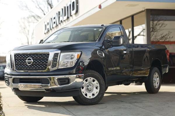 2017 Nissan Titan XD SV  Regular Cab