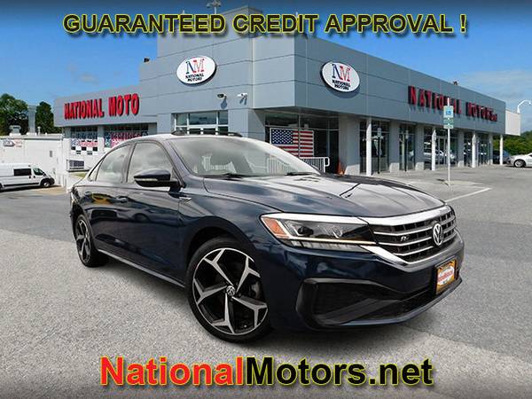 Volkswagen Passat with VIN: 1VWMA7A33MC008093