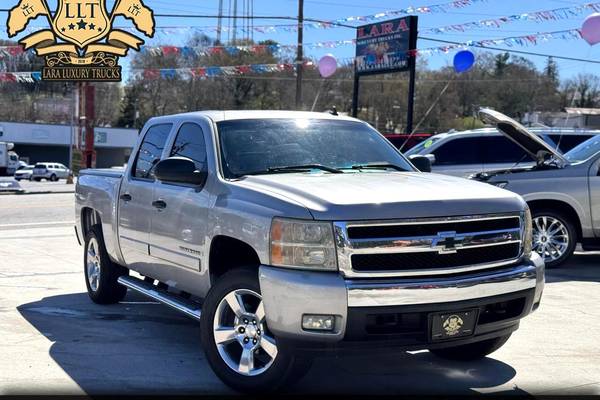 2007 Chevrolet Silverado 1500 LT1  Crew Cab