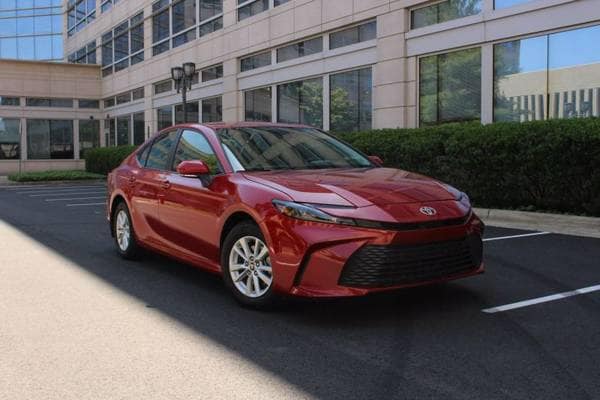 Toyota Camry with VIN: 4T1DBADK3SU011319