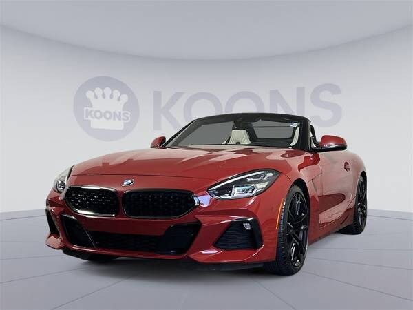 BMW Z4 with VIN: WBAHF3C54KWW25069