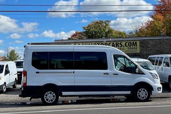 2021 Ford Transit Passenger Van 350 XLT Medium Roof