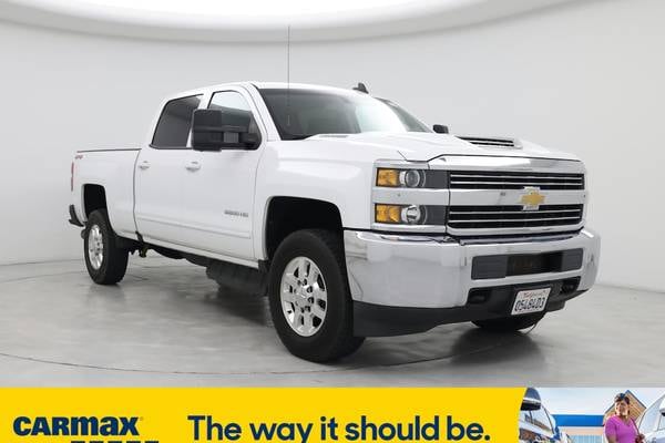 2018 Chevrolet Silverado 2500HD LT Diesel Crew Cab