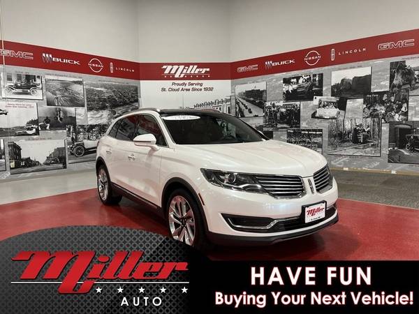 Lincoln MKX with VIN: 2LMPJ8LR4JBL26551