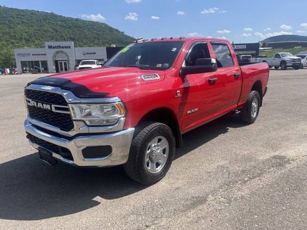 Ram 2500 with VIN: 3C6UR5CL2MG610565
