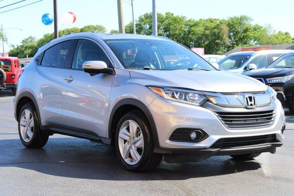 Honda HR-V with VIN: 3CZRU6H78KM706286