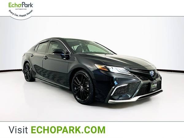 Toyota Camry Hybrid with VIN: 4T1K31AK7RU623820